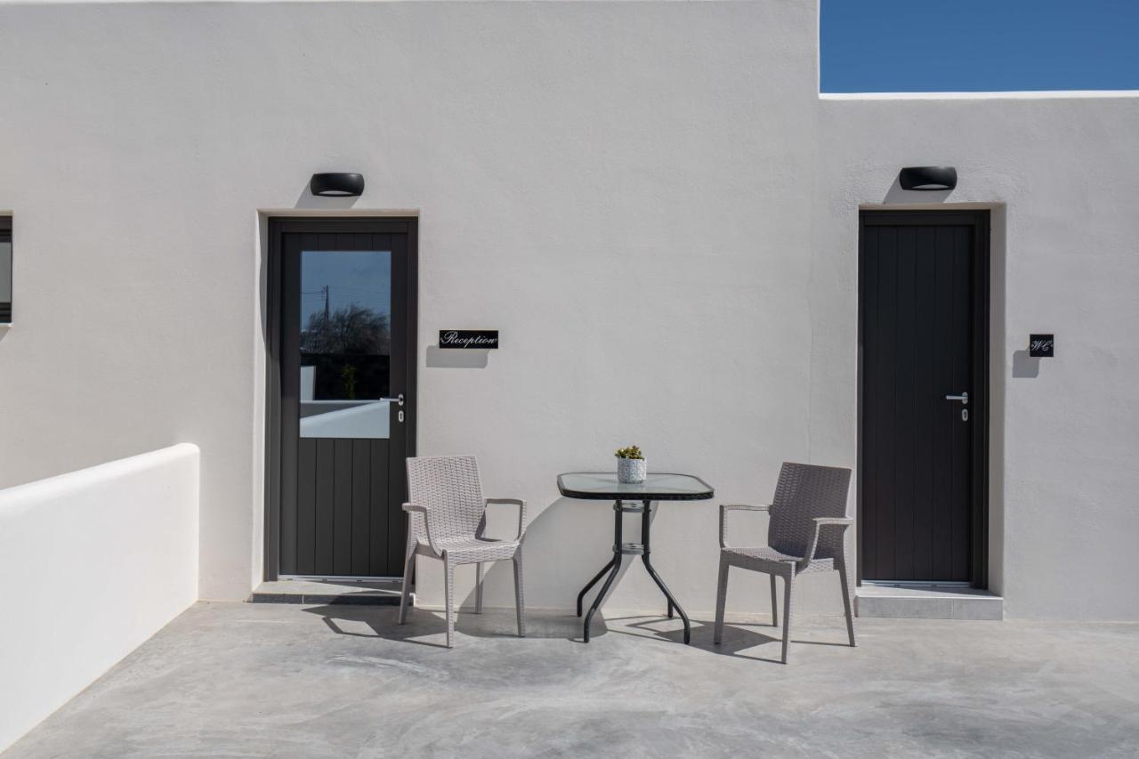 Almira Luxury Suites Perissa Exterior foto