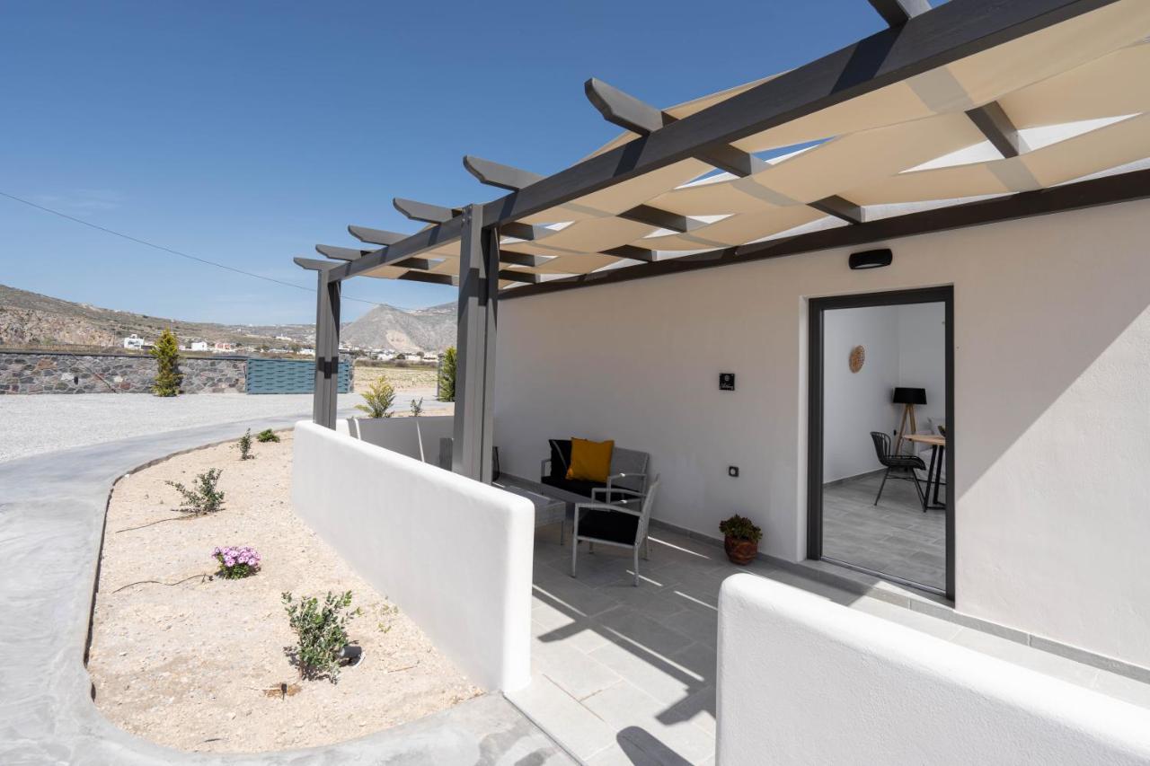 Almira Luxury Suites Perissa Exterior foto